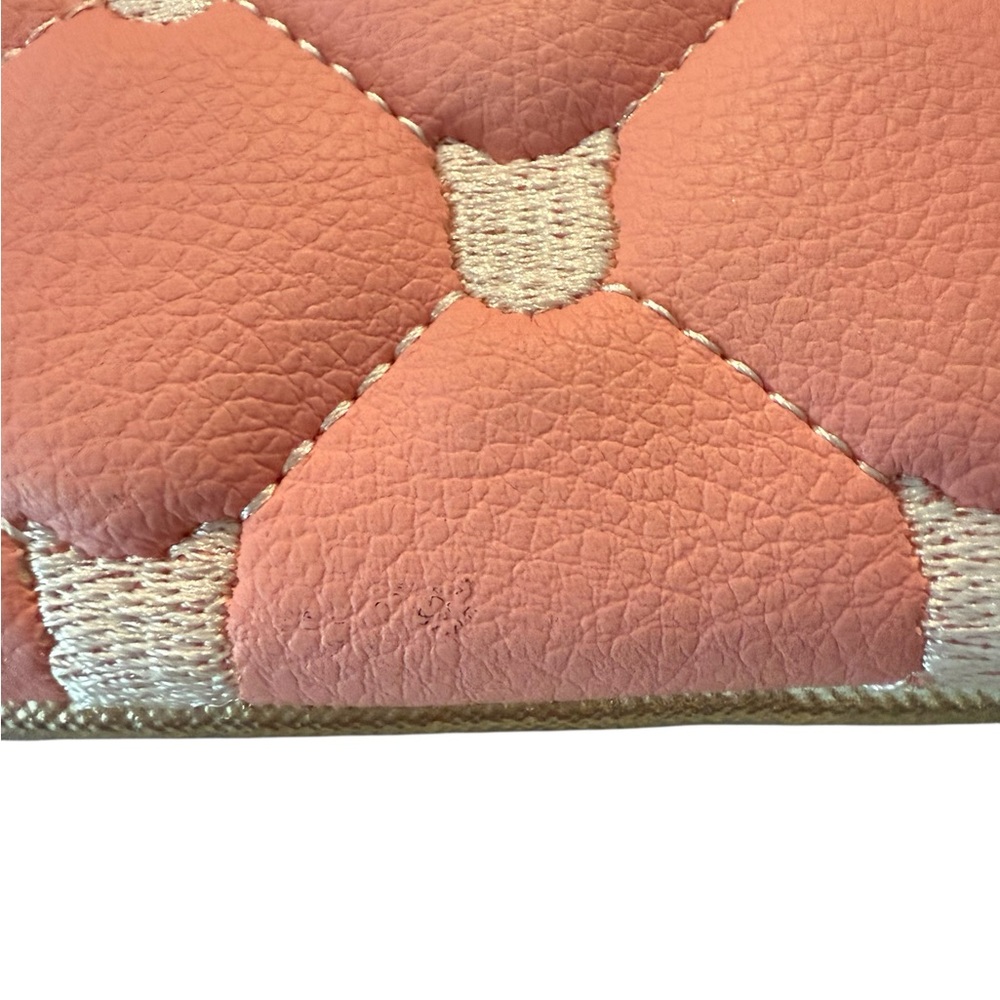 NWT Betsey Johnson Luv Betsey Coral Quilted Double Pouch Wristlet - Picture 7 of 8